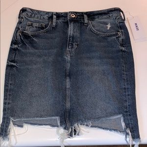 H&M denim skirt 💞